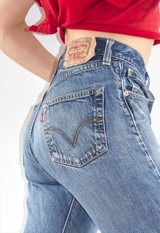VINTAGE 90'S DISTRESSED 501 LEVI'S WORN-IN BOYFRIEND JEANS