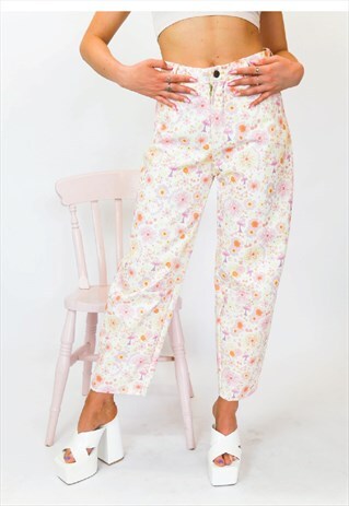 JUNGLECLUB JEANS WITH FLORAL MUSHROOM PRINT IN CREAM