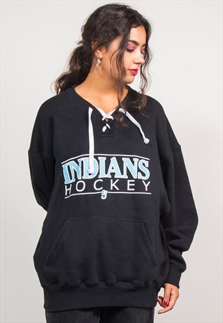 VTG 90'S BLACK COLLEGE HOCKEY SPORTS LACE UP SWEATSHIRT