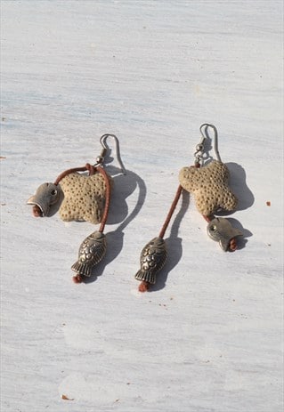 Deadstock lava stone/silver tone fishes boho cute earrings