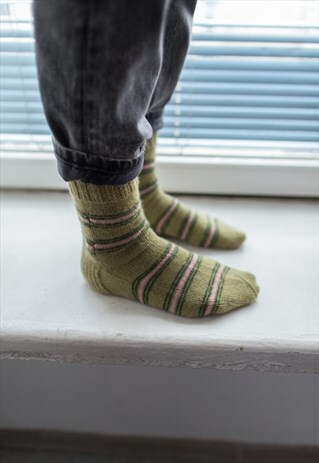 GREEN STRIPED HANDMADE KNITTED WOOL SOCKS