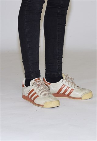 VINTAGE ADIDAS SAMOA 90S TRAINERS