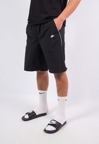 NIKE BLACK SPORTS SHORTS