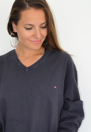 90S TOMMY HILFIGER VINTAGE JUMPER/SWEATSHIRT