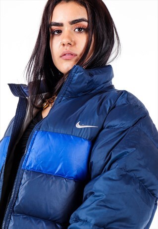 VINTAGE NIKE PUFFER JACKET AWJ159