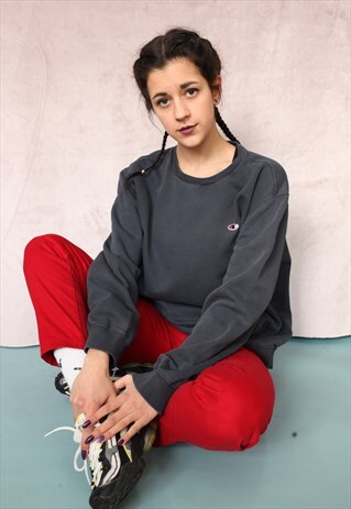 VINTAGE CHAMPION SWEATSHIRT