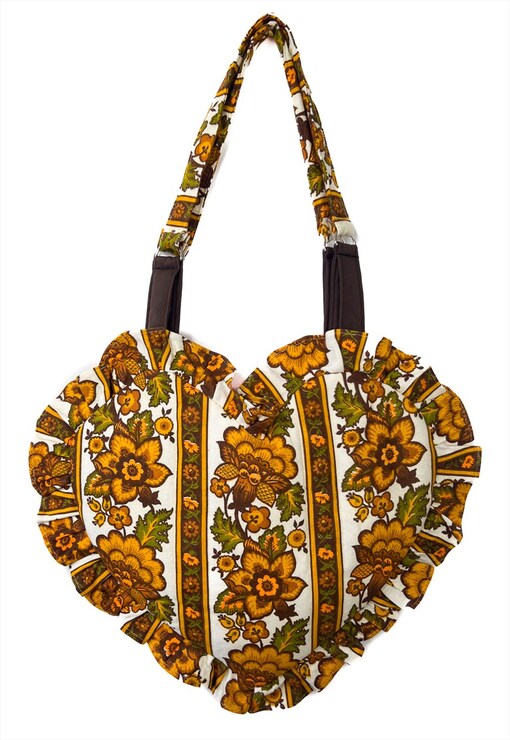 garment image