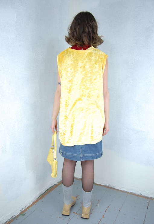 garment image