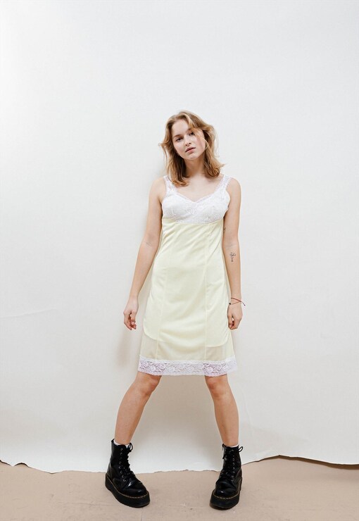 garment image
