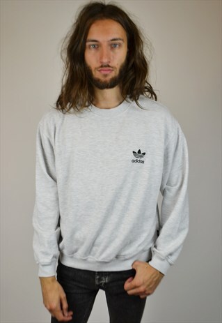 VINTAGE 90'S ADIDAS SWEATSHIRT
