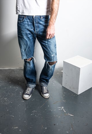 VINTAGE LEVI'S 501 JEANS IN BLUE DENIM WITH RIPS PAINT MARKS
