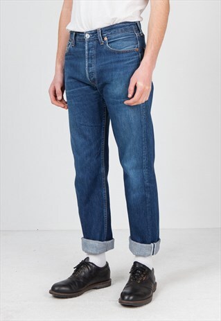 VINTAGE BLUE LEVI'S 501 FIT DENIM JEANS