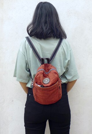 90'S VINTAGE BACKPACK