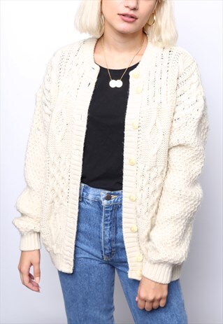 VINTAGE 90S CREAM ARAN CABLE KNIT CARDIGAN