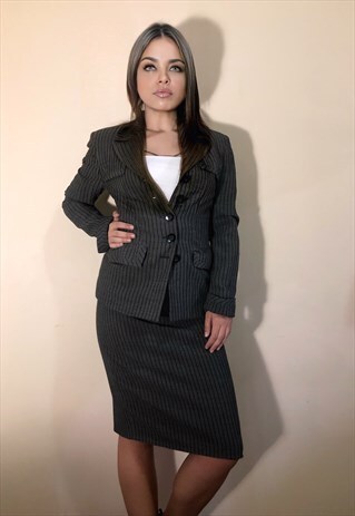 VINTAGE TWO PIECE KNITTED PENCIL SKIRT BLAZER GREY SUIT