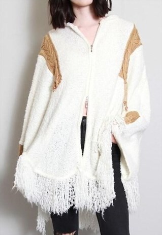 VINTAGE 1980'S COZY KNIT WHITE AND BROWN TASSELED CAPE