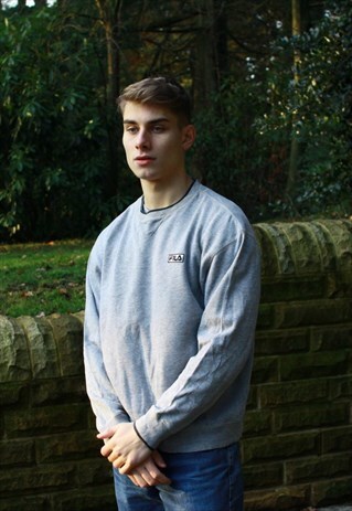 VINTAGE GREY FILA SWEATSHIRT