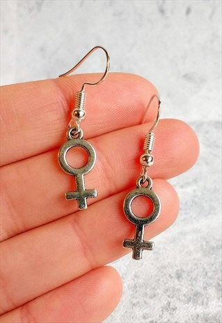 MINI GIRL POWER VENUS EARRINGS