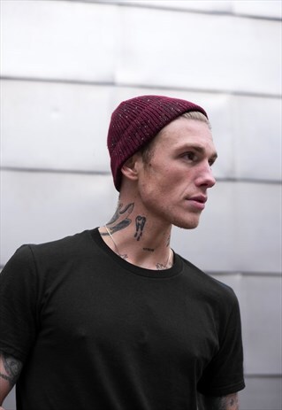 PAINT FLECK RIBBED FISHERMAN BEANIE HAT - MAROON RED