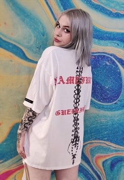 Bones print tee Spine graffiti t-shirt skeleton top in white