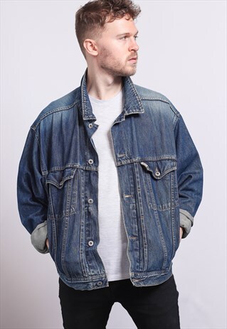 VINTAGE DENIM JACKET