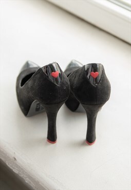 Vintage 90's Black Suede Heels