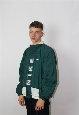 VINTAGE NIKE SHELL JACKET