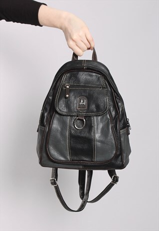 VINTAGE 90S FAUX LEATHER GREY BACKPACK RUCKSACK
