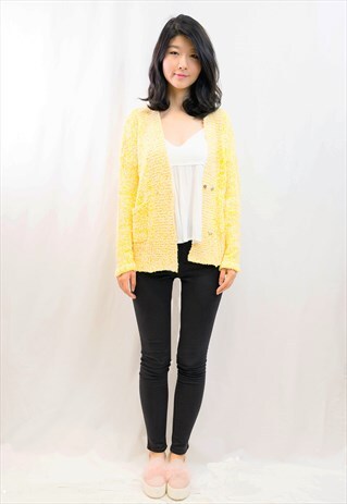 FINE KNIT V NECK CARDIGAN WITH FRONT POCKETS