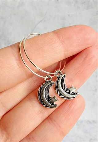 MINI TEXTURED MOON AND STAR HOOP EARRINGS