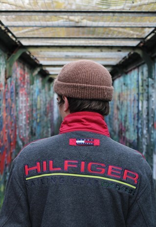 VINTAGE 90S DEADSTOCK TOMMY HILFIGER SAILING GEAR FLEECE