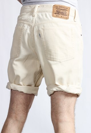 VINTAGE LEVI'S CORDUROY SHORTS
