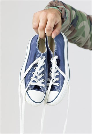 VINTAGE CONVERSE BLUE TRAINERS