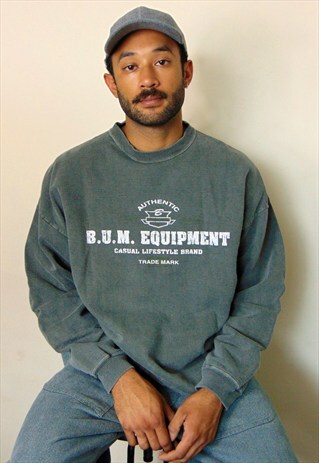 90S MINIMALIST SKATER SURFER WASHED OUT LOGO SWEATSHIRT