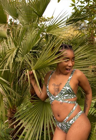 VENUS BIKINI BOTTOMS IN LEAF PRINT
