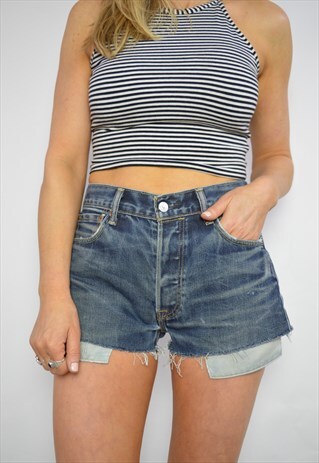90S LEVI'S 501 BLUE WASH HIGH WAIST FRAYED JEAN SHORTS