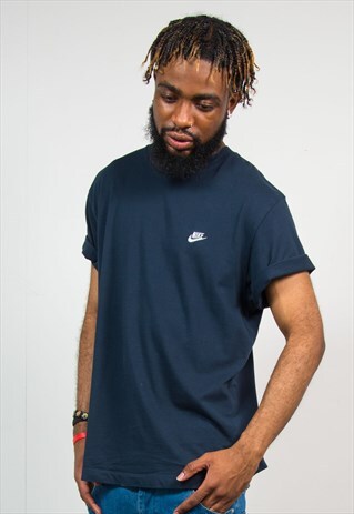 90'S NIKE NAVY BLUE T-SHIRT