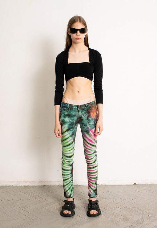 garment image