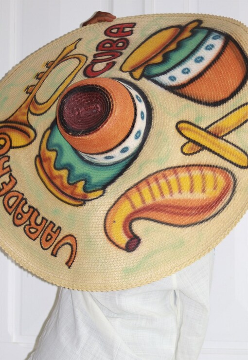garment image