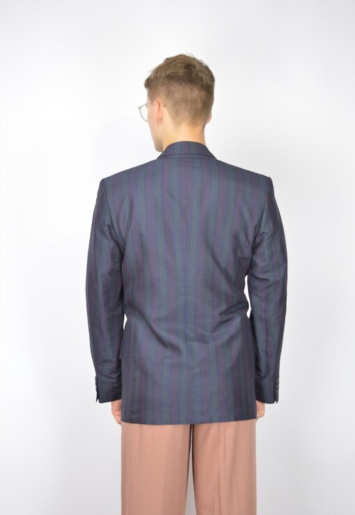 garment image