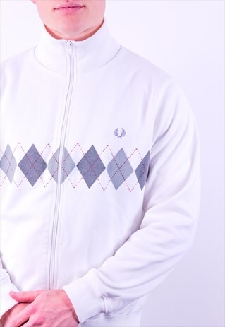 VINTAGE FRED PERRY JACKET IN WHITE
