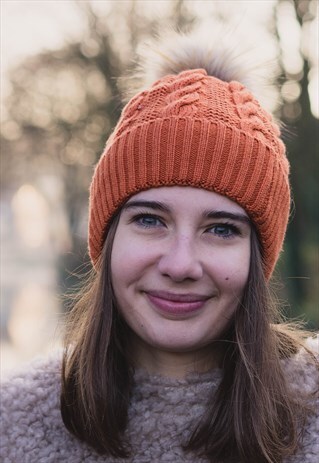 WOOL RICH HAT IN BURNT ORANGE WITH FAUX FUR BOBBLE