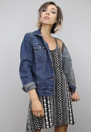 VINTAGE 90S OVERSIZED DENIM JACKET