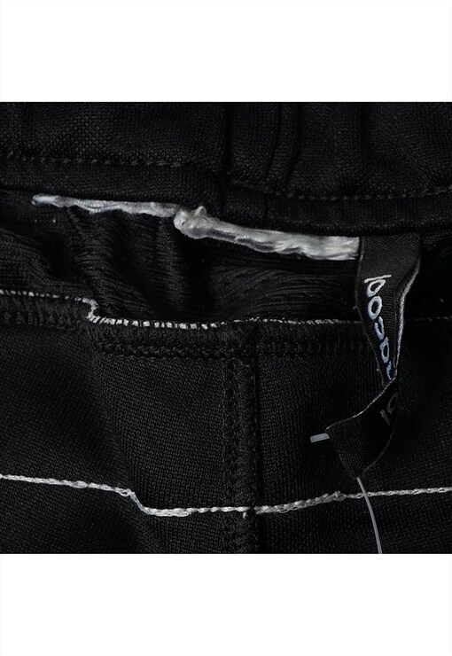 garment image