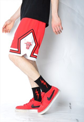 RED WHITE NBA CHICAGO BULLS BASKETBALL SHORTS