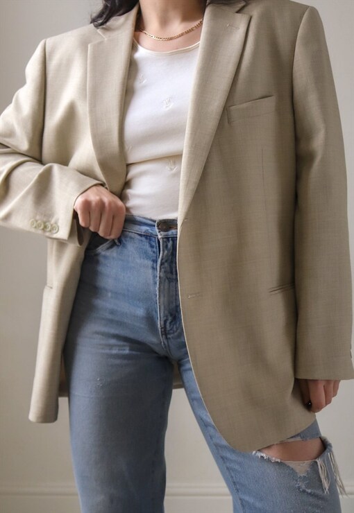 garment image