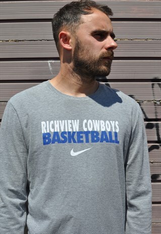 Vintage 00's Nike Richview Cowboys Basketball logo tshirt 