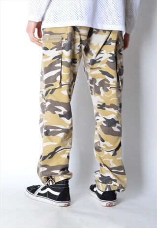 VINTAGE 80S CAMO PANTS