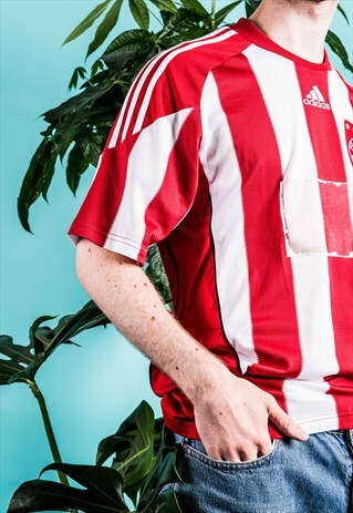 VINTAGE 1990S RED AND WHITE ADIDAS FOOTBALL SHIRT