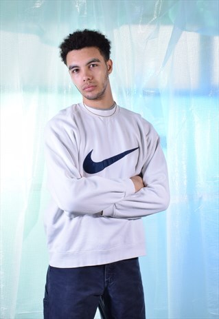 VINTAGE NIKE CREAM SWEATSHIRT